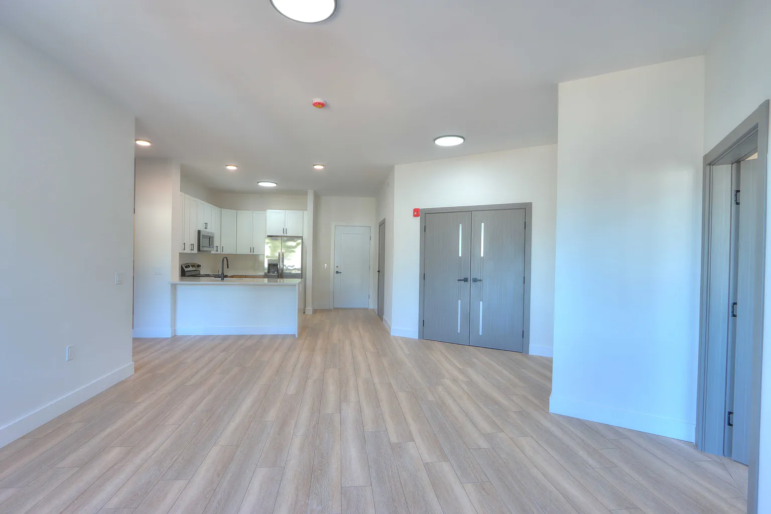 Vista 87 open plan living space